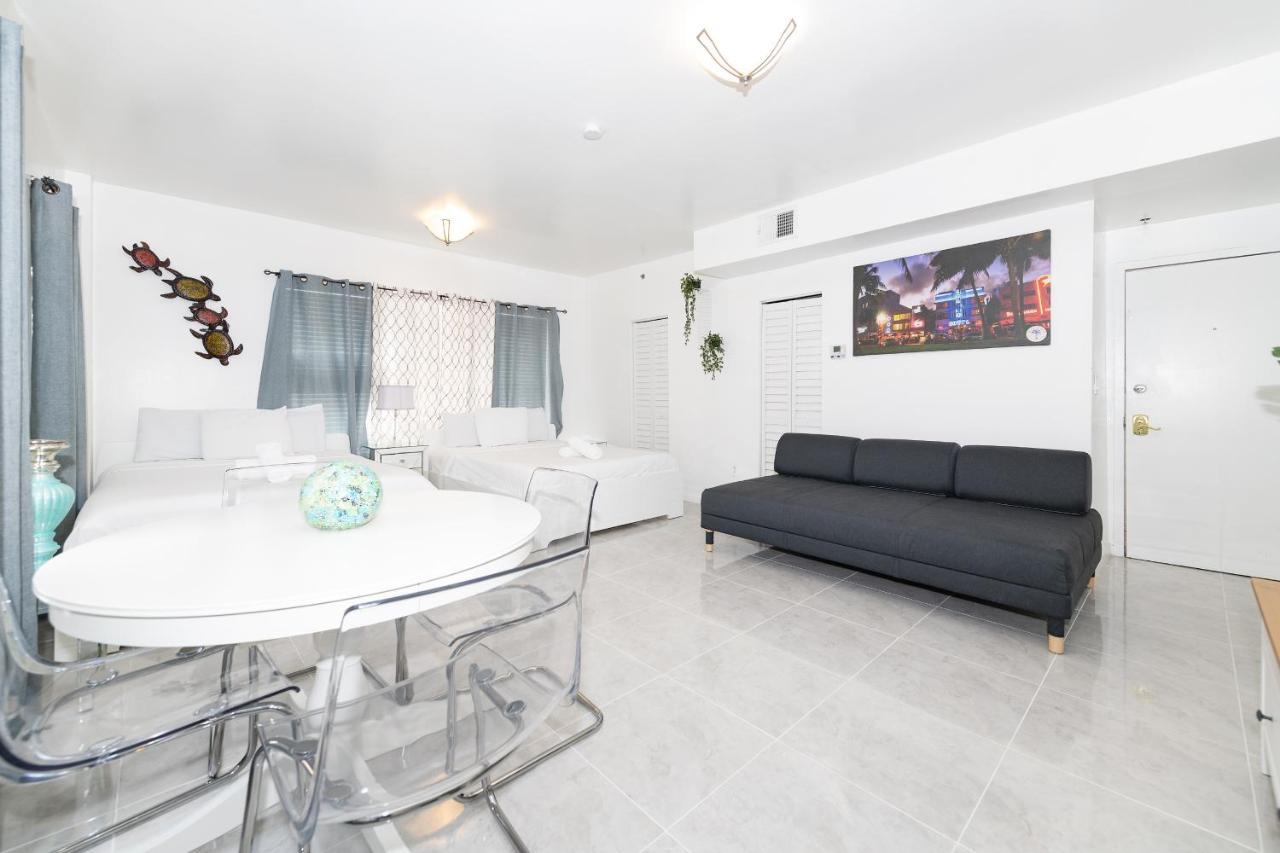 Apartments On Ocean Drive マイアミビーチ エクステリア 写真