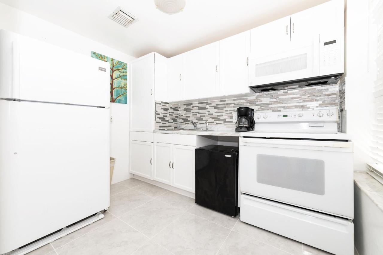 Apartments On Ocean Drive マイアミビーチ エクステリア 写真