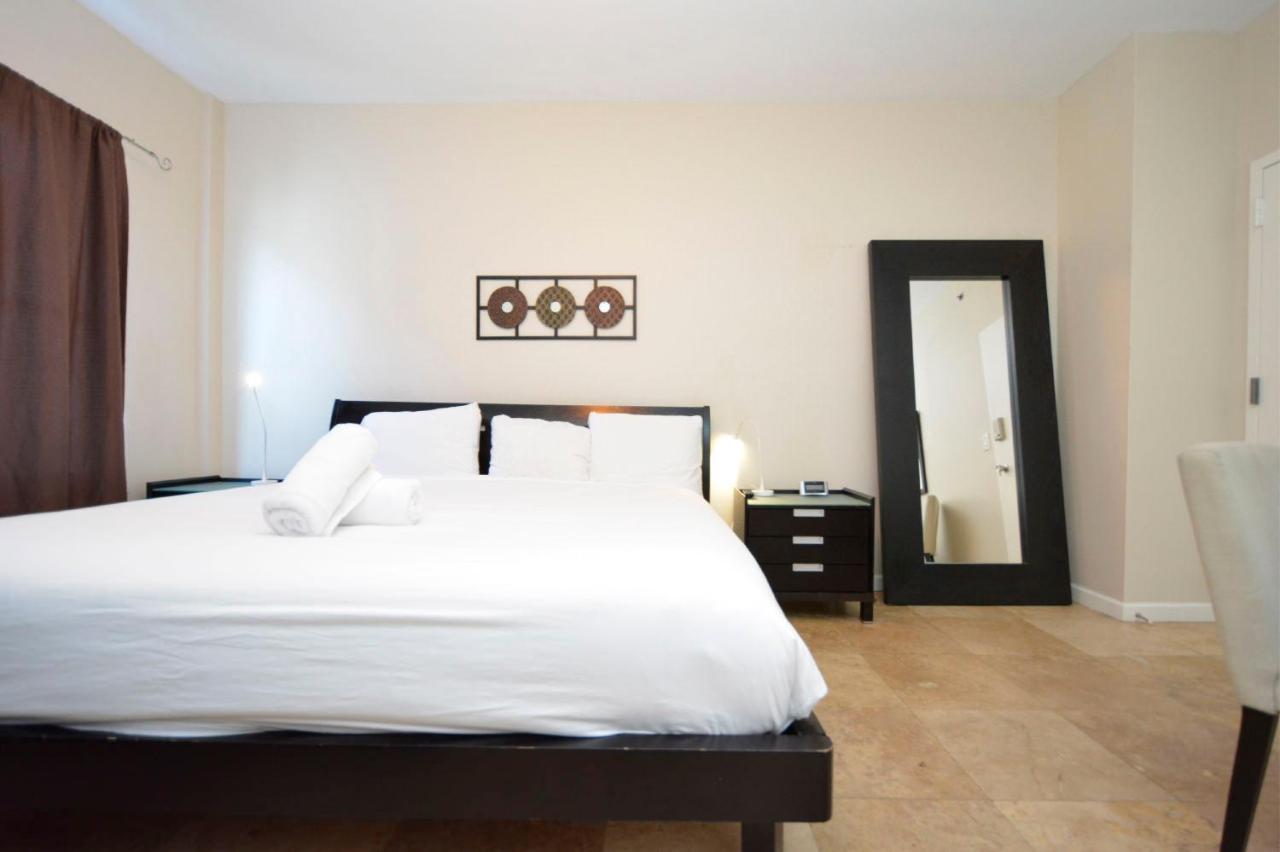 Apartments On Ocean Drive マイアミビーチ エクステリア 写真